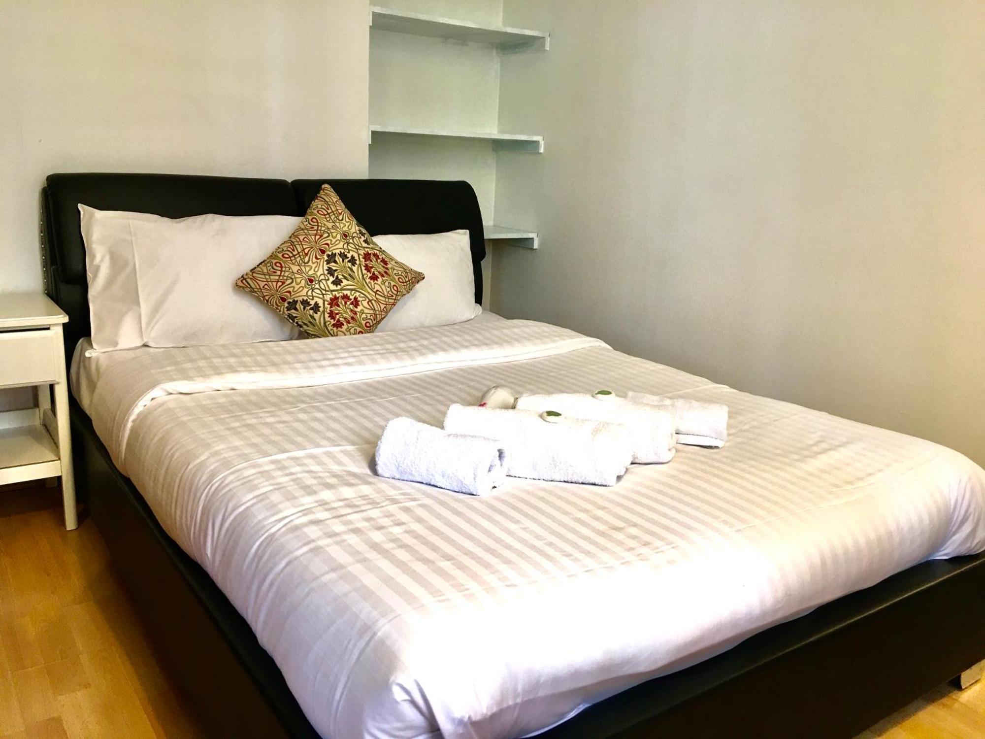 Gasthof Comfy Private Bedrooms In Heart Of