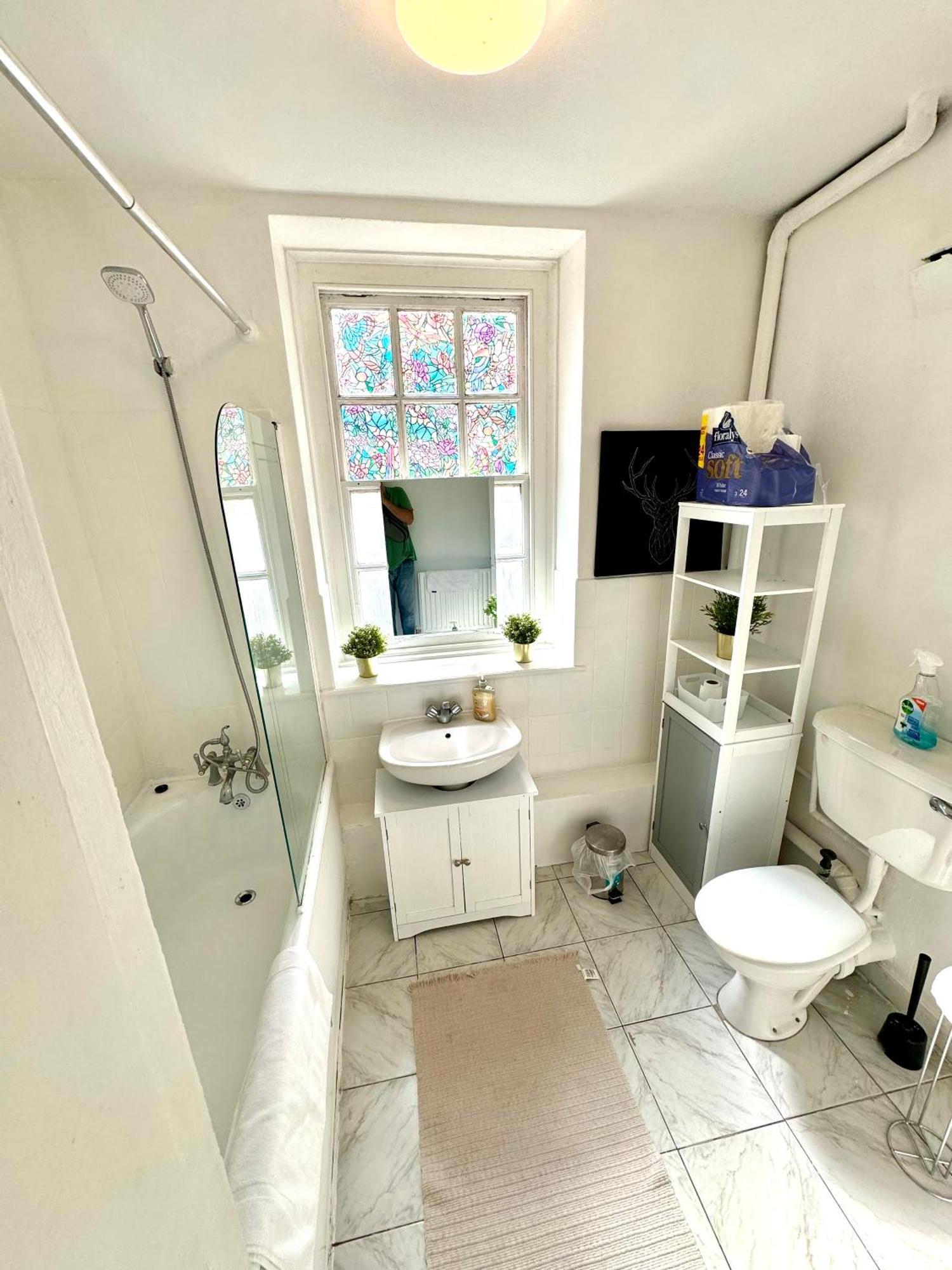 Gasthof Comfy Private Bedrooms In Heart Of